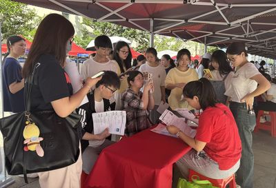 咸宁大酒店招聘信息 第1张 咸宁大酒店招聘信息 第1张